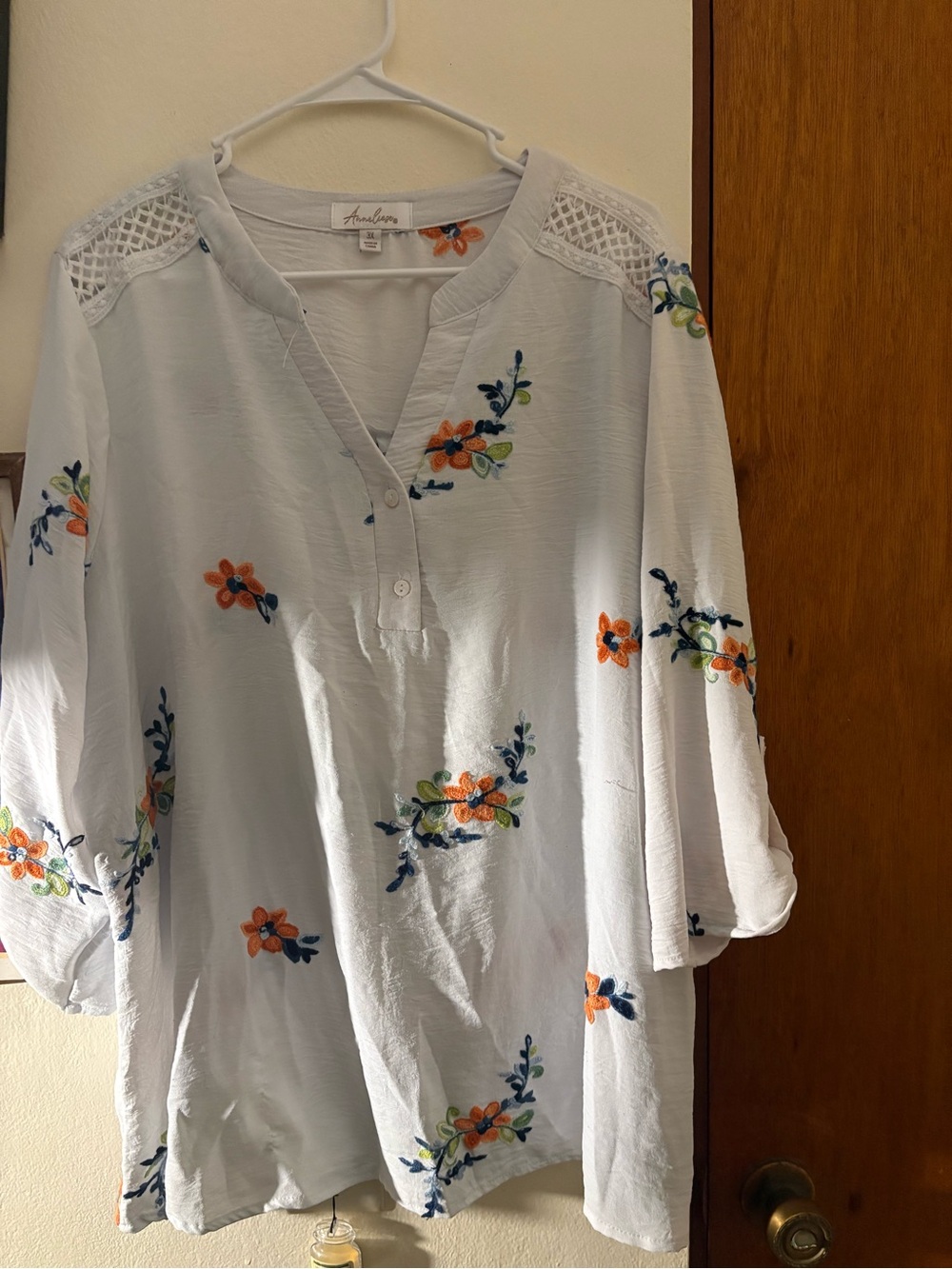 Source Unknown White Tunic with Orange & Navy Floral Embroidery